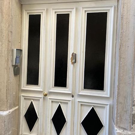 Five Stars S10 Aparthotel Marseille Exteriör bild