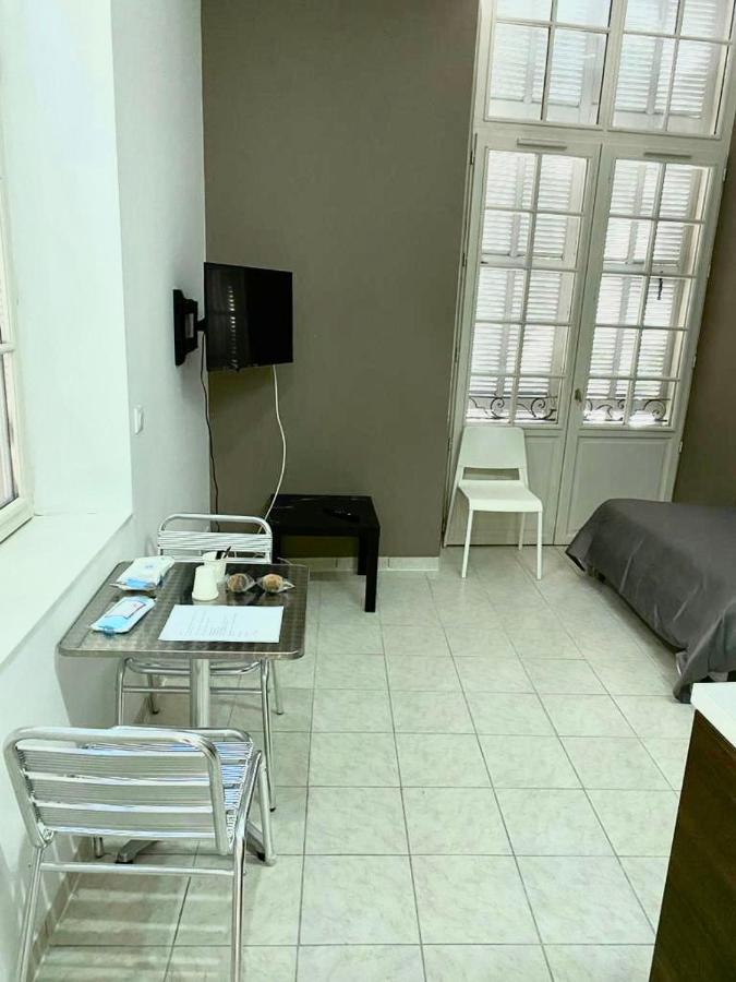 Five Stars S10 Aparthotel Marseille Exteriör bild